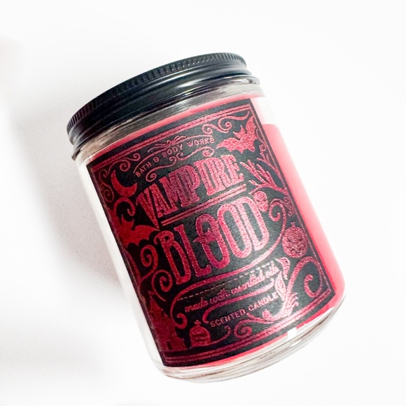 Bath and Body Works Vampire Blood Candle Single Wick NEW - Picture 8 of 8